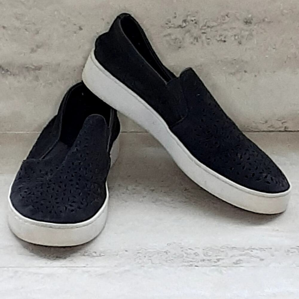 Vionic Women's Midi Perf Slip-on Sneaker Black Size 7.5 EUC